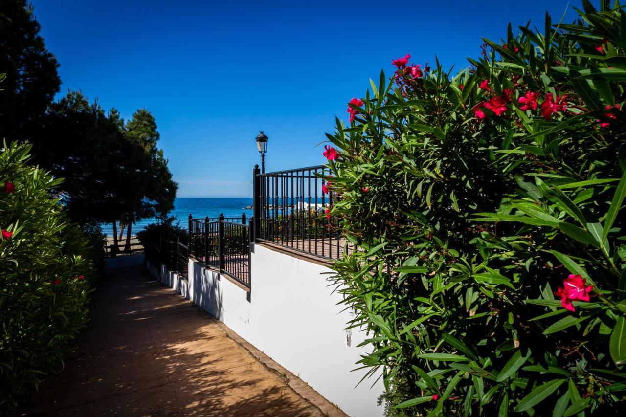 Bird Of Paradise Playas del Duque Banús Suite Apartment Marbella Exterior foto
